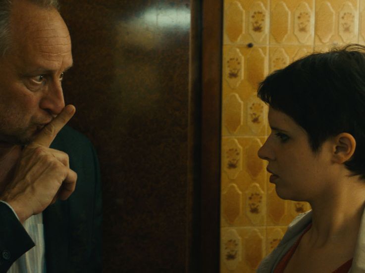 "Sur la branche": Benoît Poelvoorde et Daphné Patakia illuminent le nouveau film de Marie Garel-Weiss