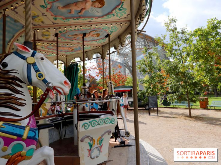 Le Village des Manèges provisoire du Jardin d'Acclimatation