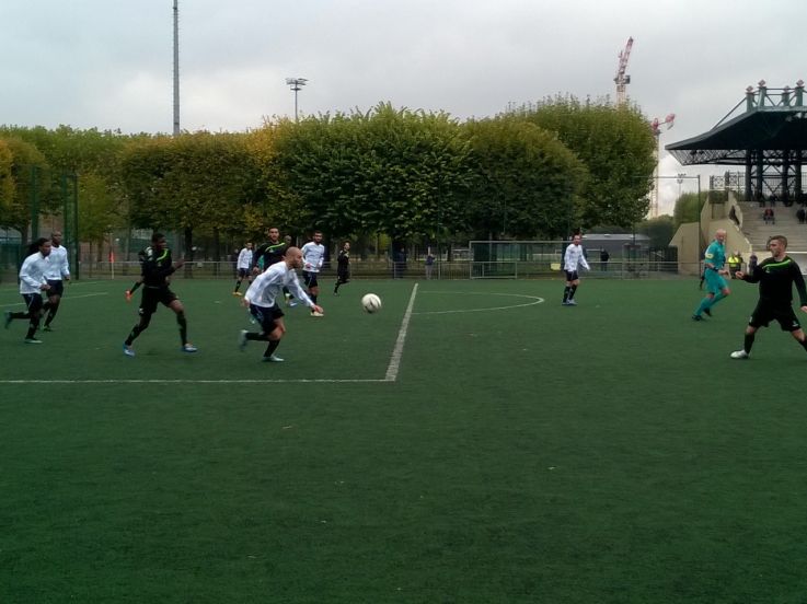 Wefoot, l'app pour réserver des terrains de foot à Paris 