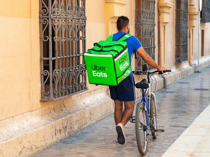 Le service de livraison Uber Eats s'arrête dans sept pays à partir de juin 2020 