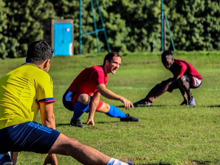 Déconfinement : les entraînements de sports collectifs autorisés à reprendre, sans ballon et sans contact