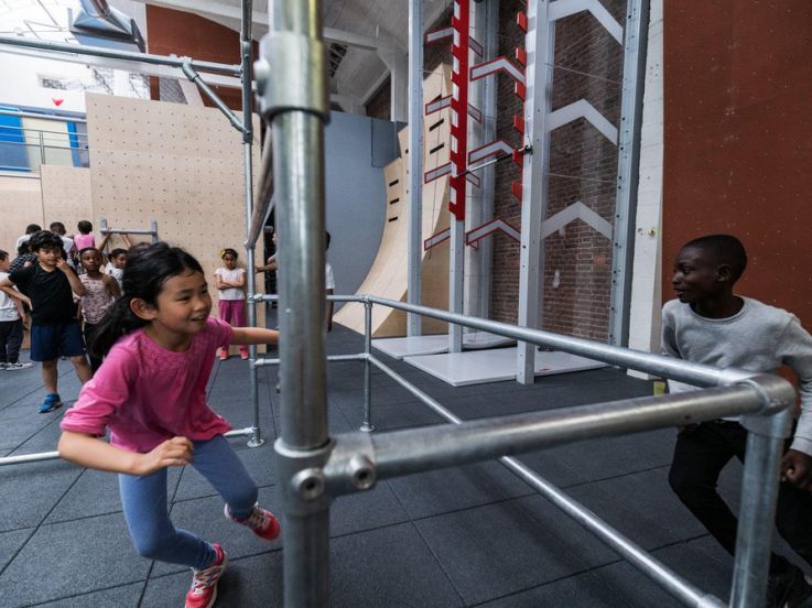 Halloween 2020 : un jeu du chat et la souris pour les enfants chez Blast 