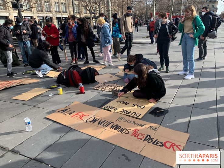 Manifestation contre la précarité étudiante à Paris ce mardi, départ rue de Grenelle