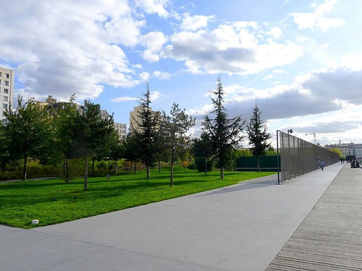 Crack à Paris : le Jardin d'Eole rendu aux habitants avant "fin-juin", promet Anne Hidalgo