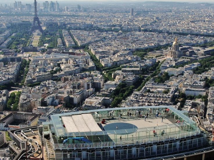 France Allemagne sur le rooftop de la tour Montparnasse, diffusion des matchs de l'Euro 2021