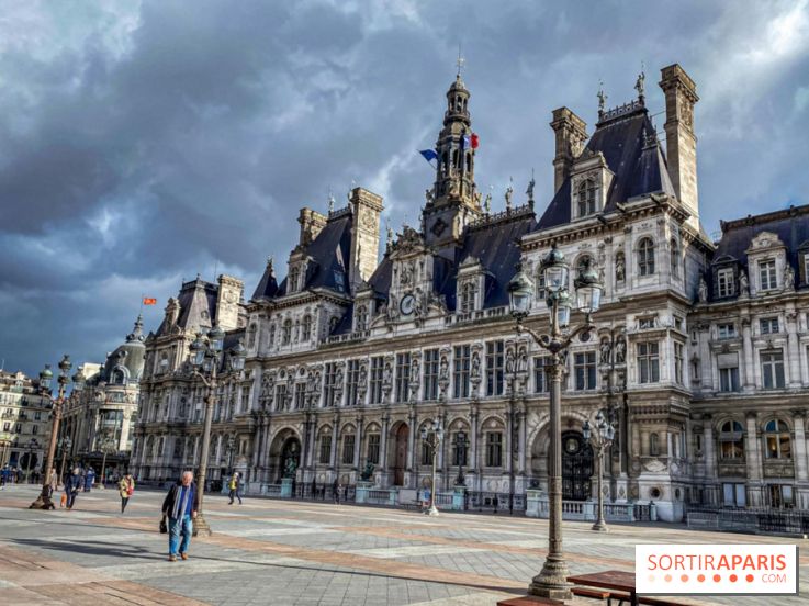 Manifestation contre le saccage de Paris à l'Hôtel de Ville