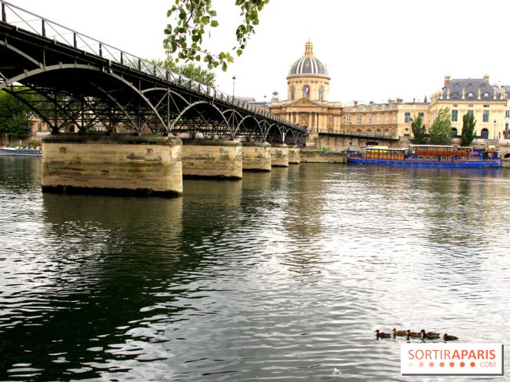 Ponts de Paris : une opération d'inspection réalisée par des plongeurs pour vérifier leur état
