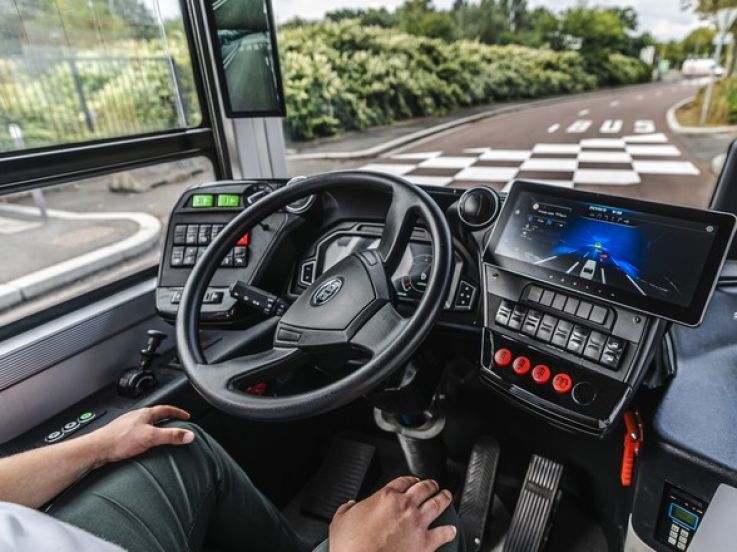 Un bus autonome sans chauffeur testé par le RATP dans le Val-de-Marne