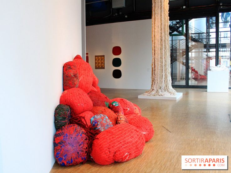 Sheila Hicks, Rempart au Centre Pompidou : les photos de l'exposition