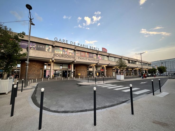 La Gare de Bercy, l'histoire méconnue d'une gare parisienne née au royaume du vin