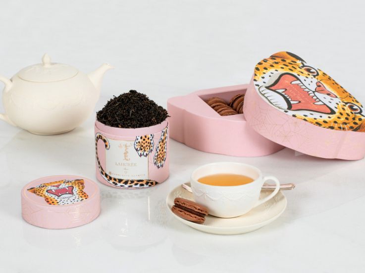 Ladurée et Charlotte Olympia mettent les saveurs de l'Angleterre à l'honneur