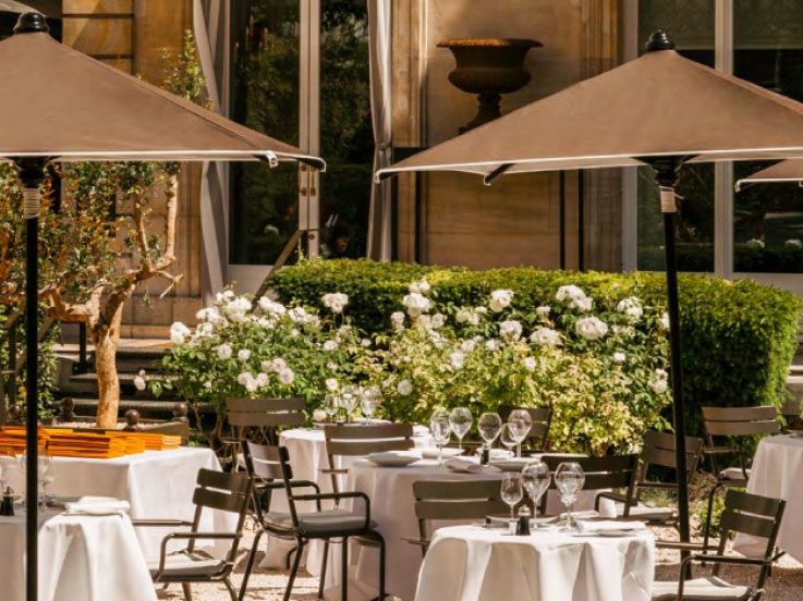 Un brunch signé Mathieu Pacaud dans le nouveau jardin d'Apicius