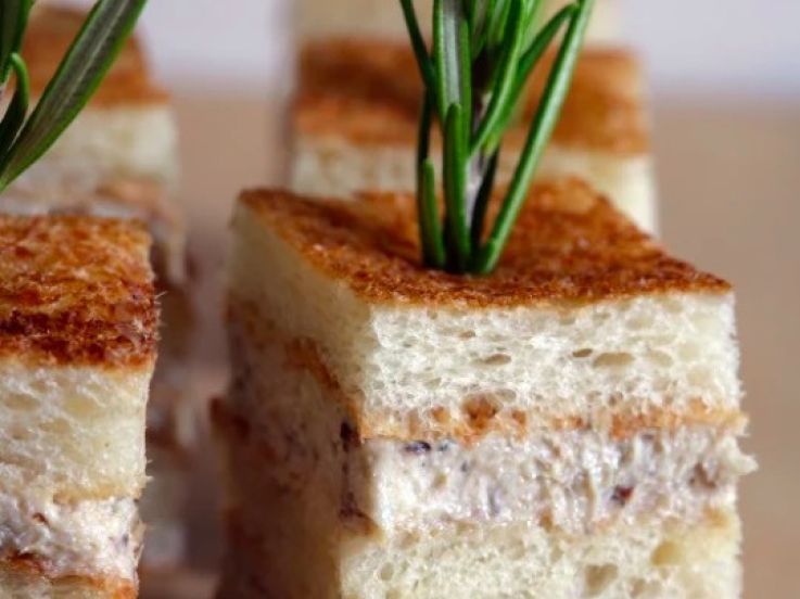La recette du club sandwich à la sardine des sœurs Rostang, cheffes du restaurant L'Absinthe