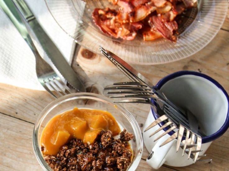 Test - Benoit Castel dévoile son brunch à la maison en livraison