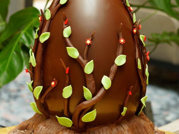 Oeuf de Pâques 2021 de Julien Delhome à l'Hôtel du Louvre