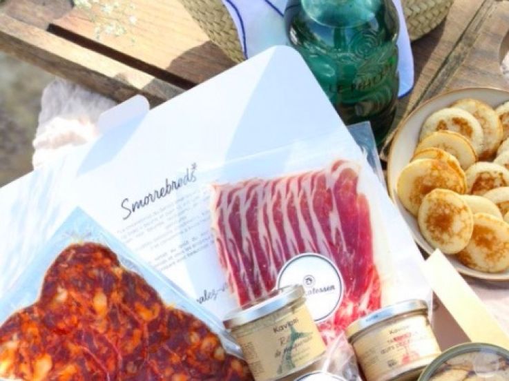 Le panier apéro chic de Kaviari x Philtre pour l'été 2021