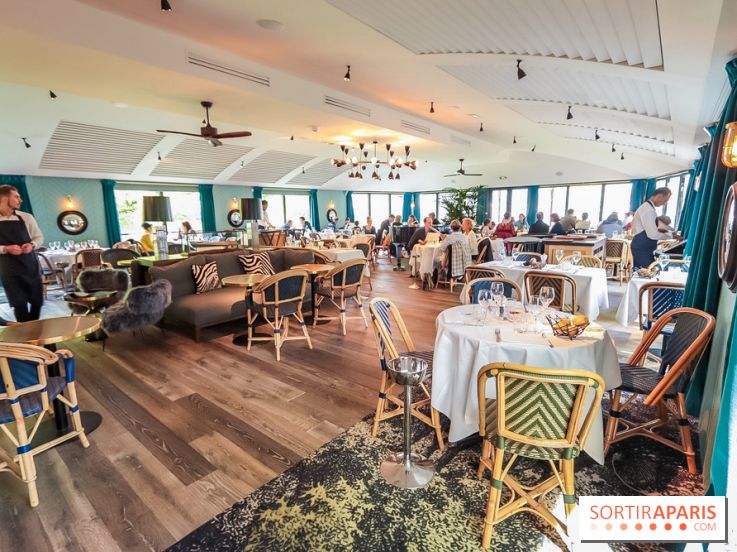 Le River Café, la péniche terrasse-restaurant se renouvelle