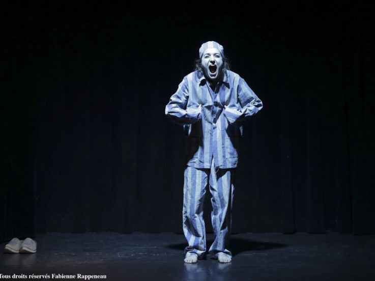 L'Exception : un vibrant hommage à Simone Veil au Théâtre de la Contrescarpe