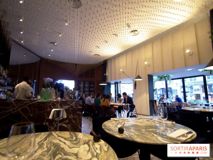 Zebra par Alexandre Giesbert et Julien Ross dans le 16e à Paris