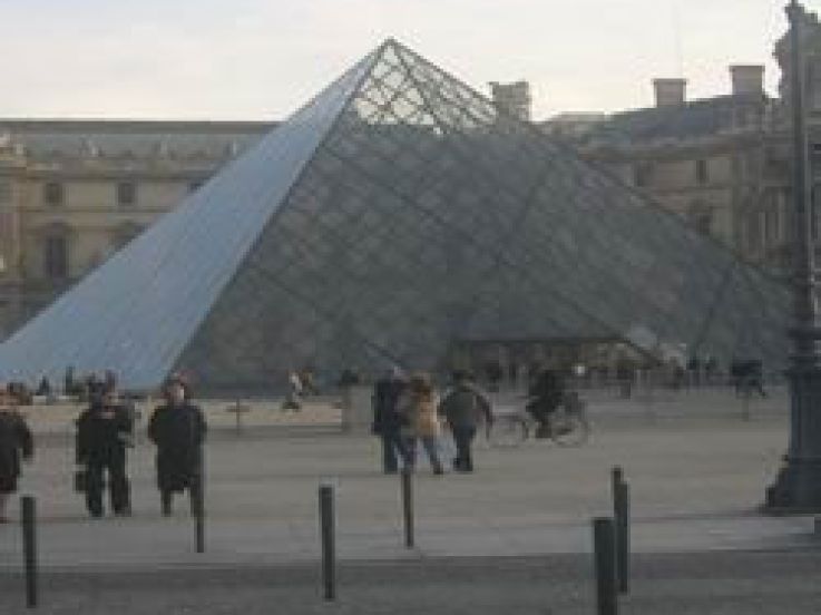 Louvre