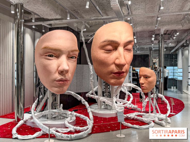 Gentle Monster : le lunetier sud-coréen dévoile son flagship parisien et ses installations futuristes