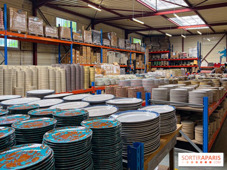 Déstockage Vaisselle Sartrouville : des ventes de vaisselle à prix cassés dans un immense dépôt