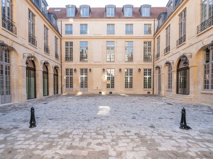 Fashion Week : la marque israélo-palestinienne ADISH lance une collecte de fond