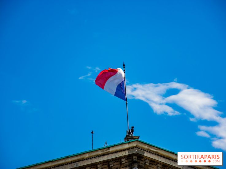 Visuel Paris drapeau Assemblée Nationale