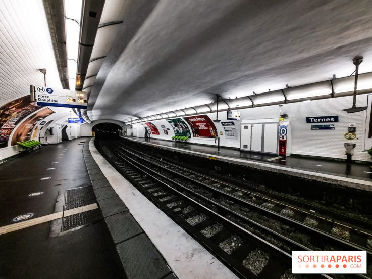 Visuel Paris métro vide confinement