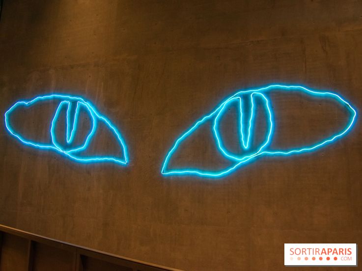 Claude Lévêque installe une œuvre à l'UGC Velizy