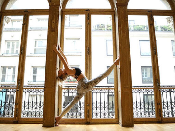 WARRIOR YOGA AVEC ARIA CRESCENDO