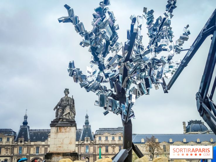 L'arbre aux mille voix : une sculpture originale installée sur le pont du Carrousel