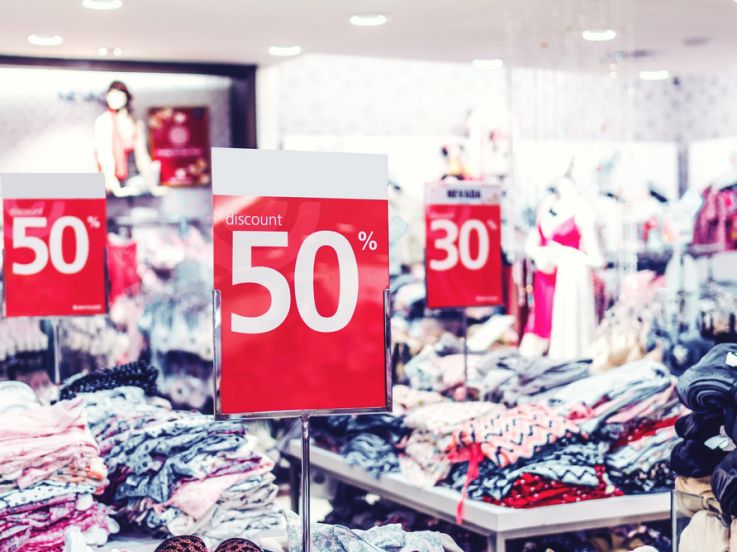 Soldes : les commerçants en guerre contre Amazon et ses promotions