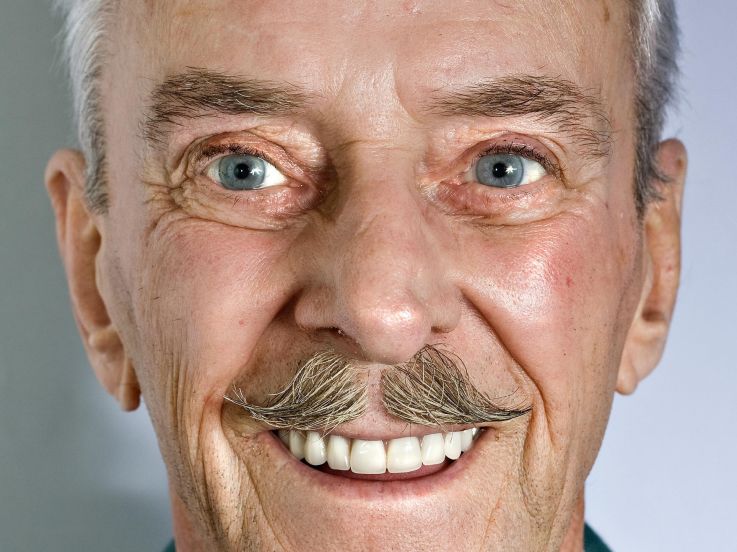 Movember : d'où vient ce mois de la moustache ?