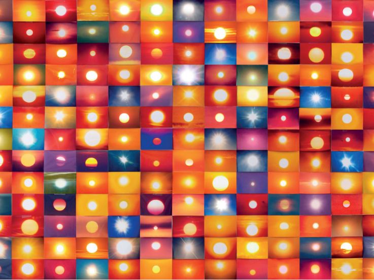 Penelope Umbrico, Suns from Sunsets from Flickr, 2006