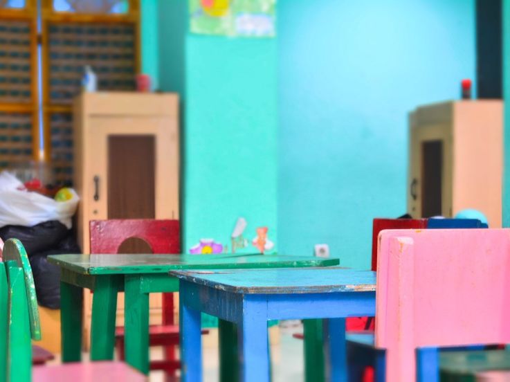 Déconfinement : des professeurs veulent faire classe dehors