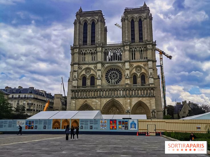 Notre Dame, démontage de l'échafaudage endommagé 