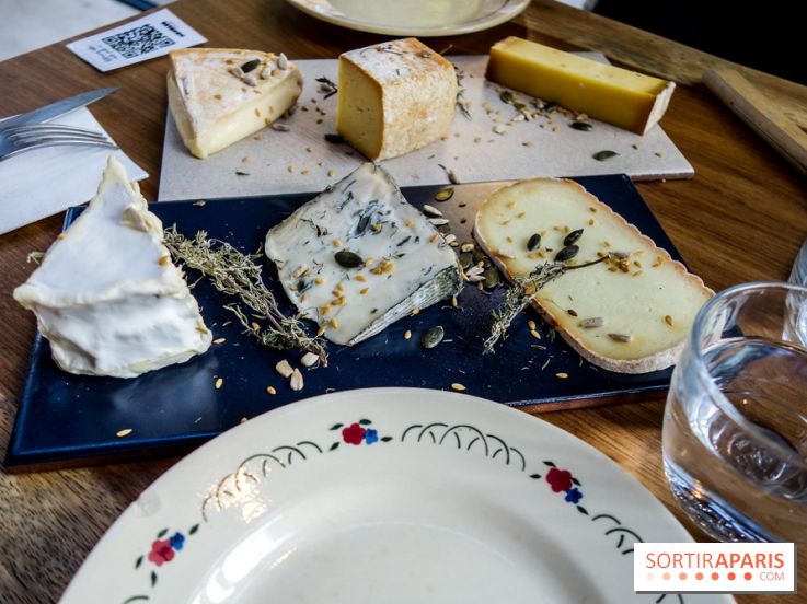 Monbleu Le Comptoir : la nouvelle cave à manger à Paris , les photos