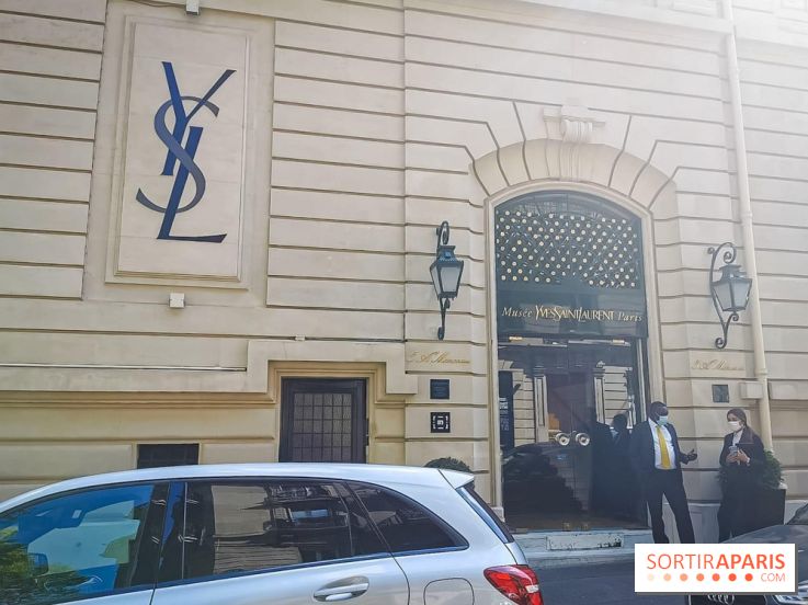 Exposition Yves Saint Laurent, les coulisses de la haute couture à Lyon, au musée Yves Saint Laurent