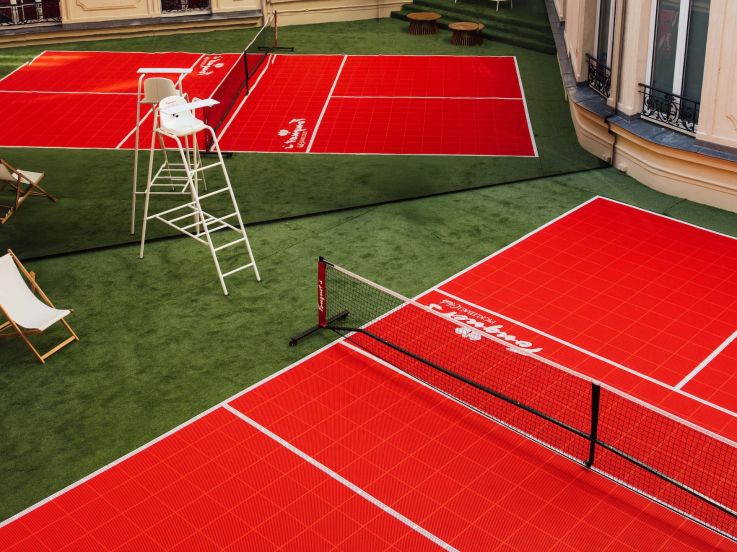 Fouquet's Pickleball Club : une expérience sportive dans la cour de cet hôtel de luxe cet été