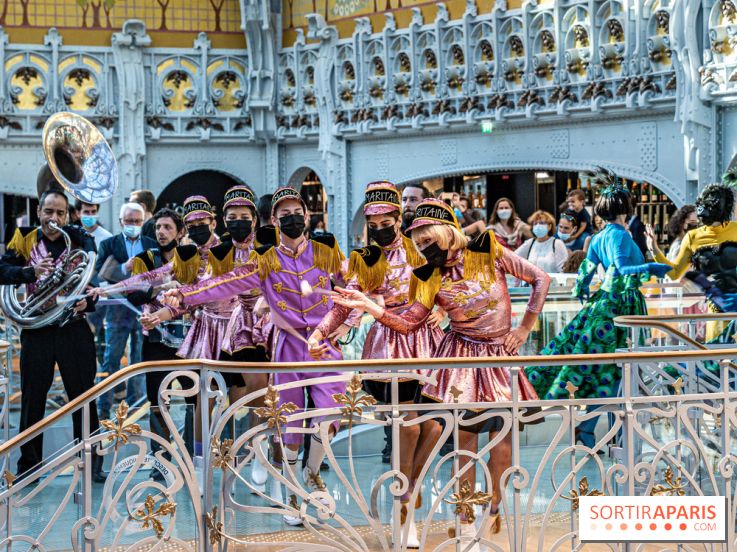 Paris Pétille à la Samaritaine pour les 151 ans 