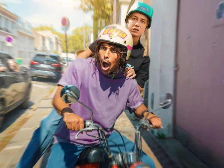 Nouveaux Riches, la comédie Netflix au casting XXL des créateurs d'En Passant Pecho