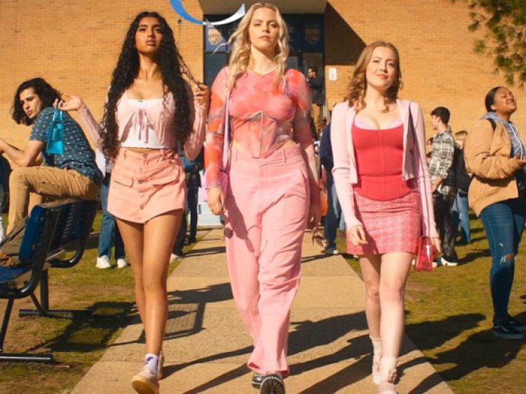 Mean Girls - Lolita malgré moi : la comédie culte des années 2000 revient dans un remake