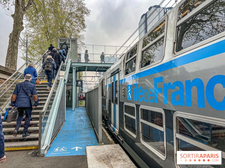 Visuels Paris - transport - train - sncf - rer