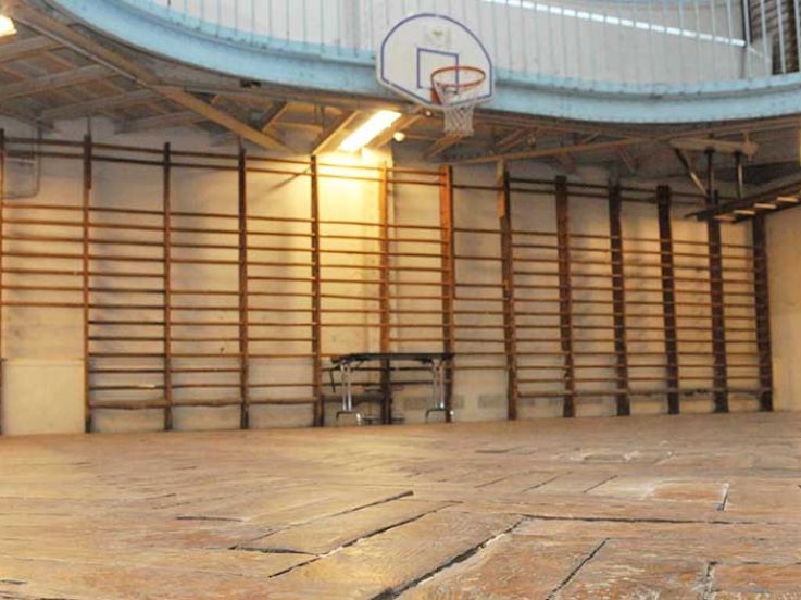 Plus vieux terrain basket paris