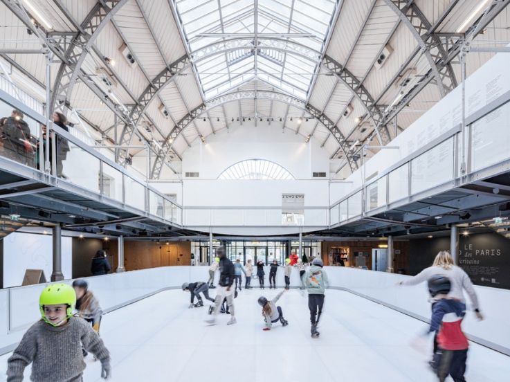 Patinez en famille au cœur du Pavillon de l'Arsenal pendant les vacances de Noël 2022