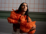 Ce qui se trame - Histoires tissées entre l'Inde et la France - La danseuse Aishwarya Raut Camilla Greenwell