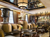 Programmation jazzy et ambiance club anglais au bar du Belmont