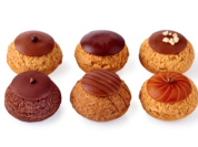 Les choux Popellni célèbrent Pâques au Chess Hotel