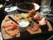 Le Bistrot Valois, cuisine de saison et terrasse ensoleillée